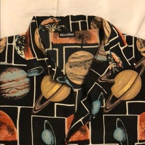 Plant butting short sleeve button up.